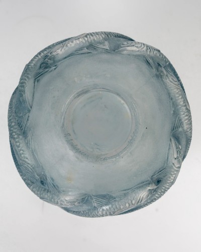 1927 René Lalique - Vase Oleron with blue patina - Art Déco