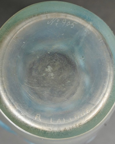 20th century - 1924 René Lalique - Vase Ceylan
