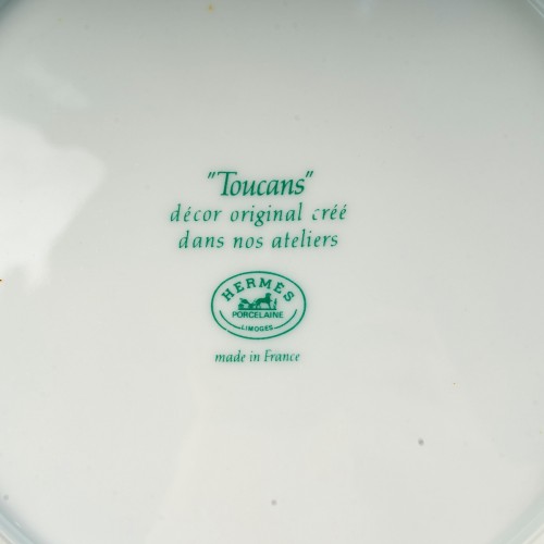 XXe siècle - Hermes - Suite de 10 assiettes à entrées dessert Toucan