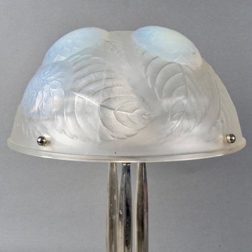 20th century - 1921 René Lalique - Lamp Dahlias