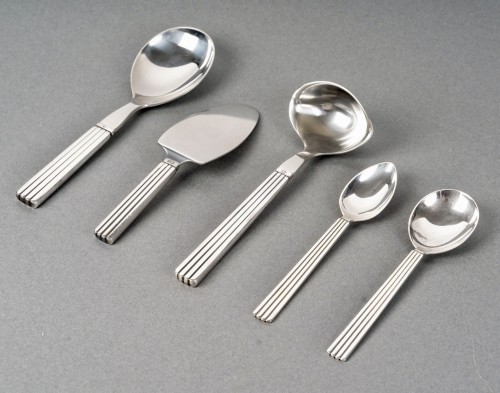 Georg Jensen - Ménagère Bernadotte  40 pièces en argent massif  - Art Déco