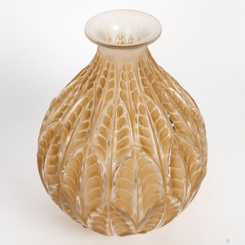 1924 René Lalique - Vase Malesherbes - Glass & Crystal Style Art Déco