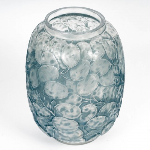 Glass & Crystal  - 1914 René Lalique - Vase Monnaie Du Pape