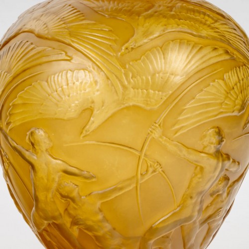 1921 René Lalique - Vase Archers - 