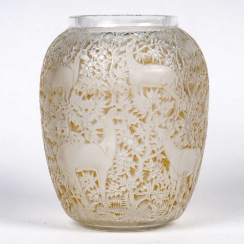 Glass & Crystal  - 1932 Rene Lalique - Vase Biches