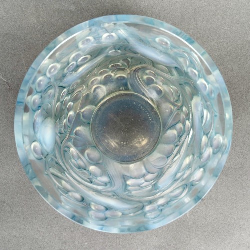 XXe siècle - 1927 René Lalique - Vase Avallon