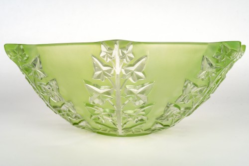 1927 René Lalique - Bowl Lierre Ivy - 