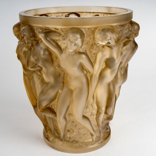 20th century - 1927 René Lalique - Vase Bacchantes
