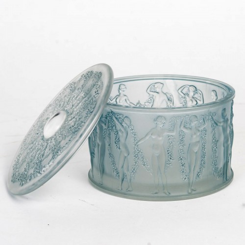 1929 René Lalique - Box Figurines Et Guirlandes  - 