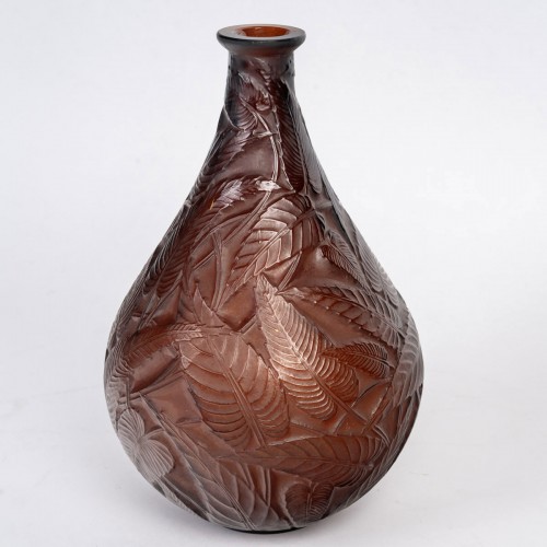 1923 René Lalique - Red Amber Sauges Vase - Glass & Crystal Style Art Déco