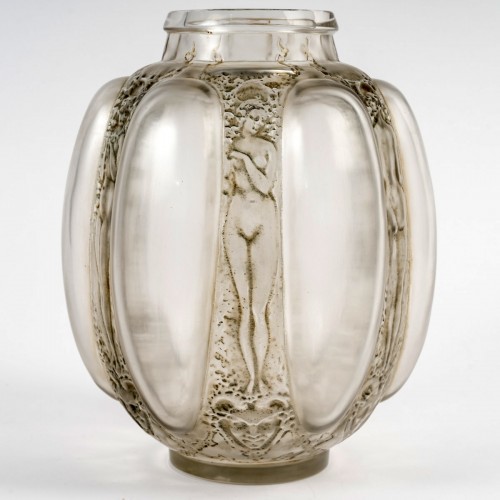 1912 René Lalique - Vase Six Figurines Et Masques - 