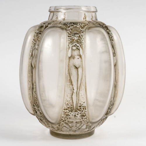 1912 René Lalique - Vase Six Figurines Et Masques - Art Déco