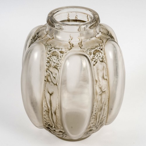 Antiquités - 1912 René Lalique - Vase Six Figurines Et Masques