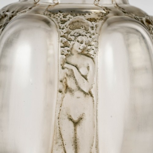 Antiquités - 1912 René Lalique - Vase Six Figurines Et Masques