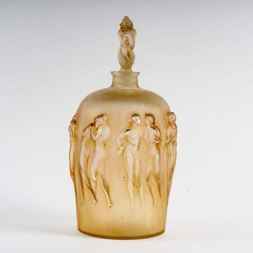1920 René Lalique Vase Twelve Figurines With Stopper - Glass & Crystal Style Art Déco