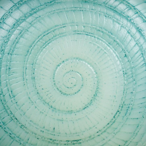 XXe siècle - 1920 René Lalique - Vase Escargot