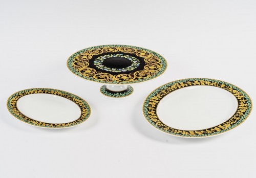 Antiquités - Versace - Service de table assiettes et plats lierre d'or