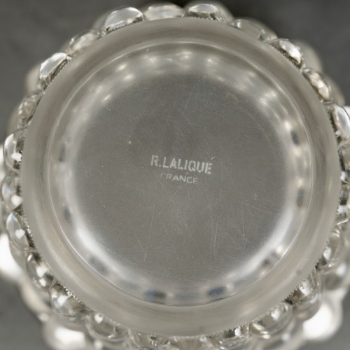 1934 René Lalique - Art Deco Vase Bammako Glass  - Art Déco
