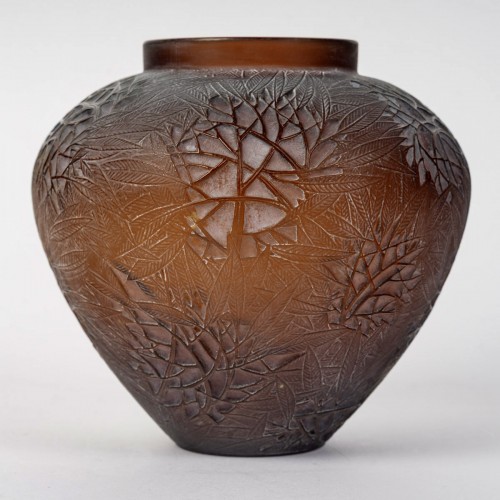 1923 René Lalique - Vase Esterel  - Glass & Crystal Style Art Déco