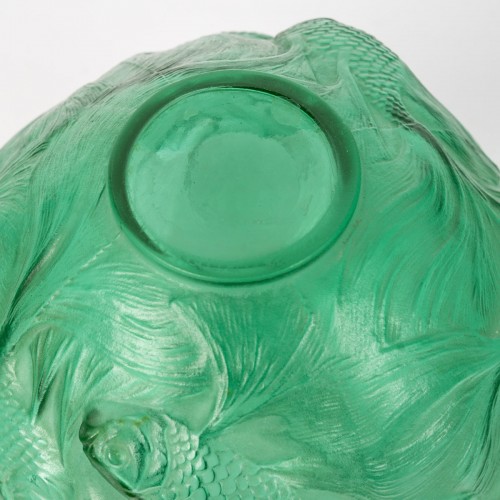 20th century - 1924 René Lalique - Vase Formose