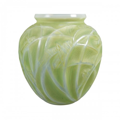 1912 René Lalique - Vase Sauterelles Grasshoppers Cased Opalescent Glass