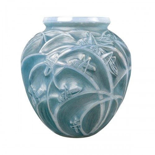 1912 René Lalique - Vase Sauterelles Grasshoppers Cased Opalescent Glass