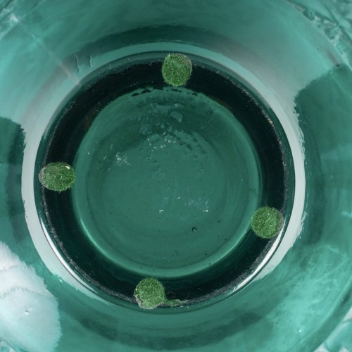 1924 René Lalique - Vase Aras Teal Green Glass With White Patina - Art Déco