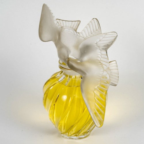 1948 Marc Lalique - Giant Perfume Bottle l&#039;Air Du Temps Crystal Nina Ricci - Glass & Crystal Style 50