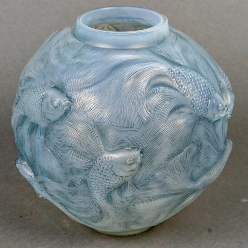 Glass & Crystal  - 1924 René Lalique - Vase Formose