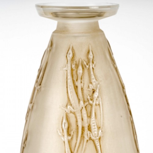 Glass & Crystal  - 1912 René Lalique - Vase Four Groups Of Lizards Lézards