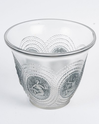 1937 René Lalique - Vase Dryades - Verrerie, Cristallerie Style Art Déco