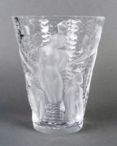 Glass & Crystal  - Lalique France - Vase Ondines 