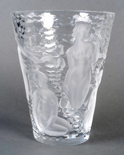 Lalique France - Vase Ondines  - 