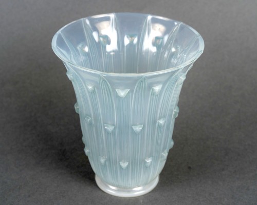 1926 René Lalique - Vase Art Deco Bellis - Verrerie, Cristallerie Style Art Déco