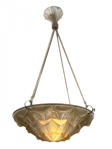 20th century - 1927 René Lalique - Ceiling Fixture Chandelier Gaillon 
