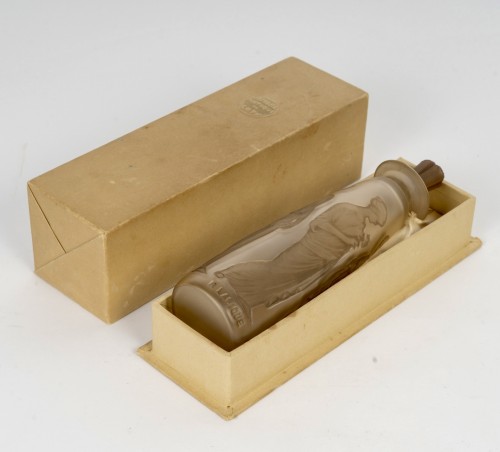 1910 René Lalique Perfume Bottle Amber Antique For Coty - Glass & Crystal Style Art Déco