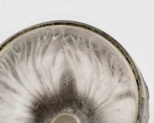 XXe siècle - 1910 René Lalique - Flacon Pavot