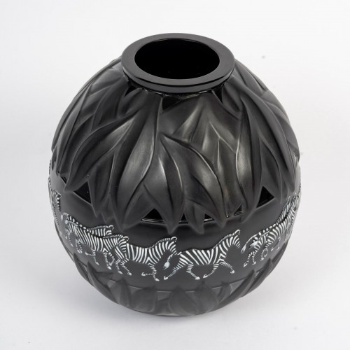 Glass & Crystal  - 1991 Marie-claude Lalique - Vase Tanzania