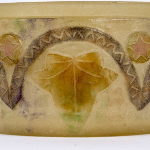 XXe siècle - 1923 Gabriel Argy Rousseau - Boîte Masques en pâte de verre