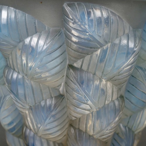 XXe siècle - 1927 René Lalique - Vase Moissac