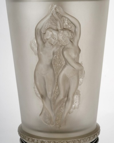 XXe siècle - 1950 Marc Lalique - Lampe Deux Danseuses