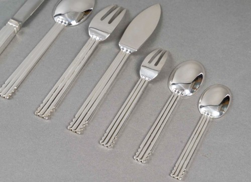20th century - Puiforcat - Art Deco Cutlery Flatware Set Nantes Silver Metal - 109 Pieces