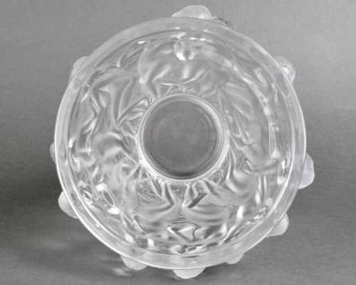20th century - Lalique France - Vase Bacchantes