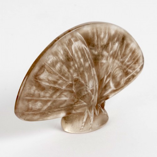 Glass & Crystal  - 1919 René Lalique - Seal Papillon Ailes Ouvertes