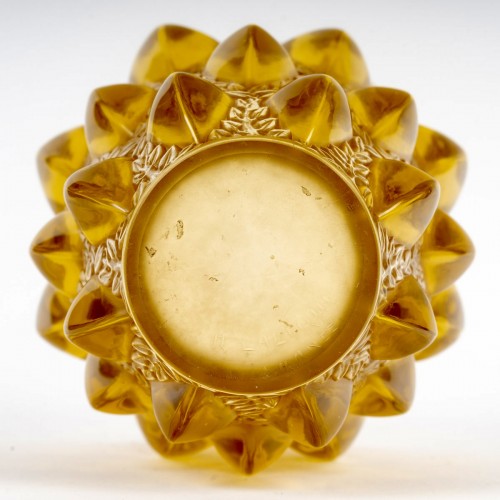 20th century - 1927 René Lalique - Vase Rampillon