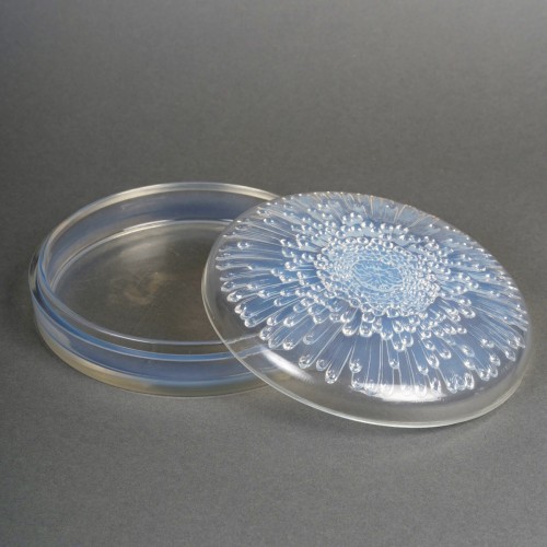 Glass & Crystal  - 1921 René Lalique - Box Tokyo