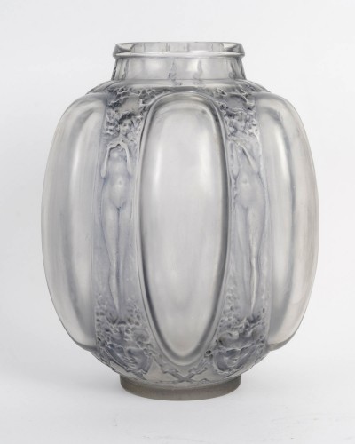 1912 René Lalique - Vase Six Figurines Et Masques - 