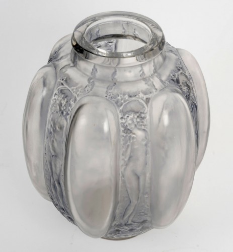 1912 René Lalique - Vase Six Figurines Et Masques - Art nouveau