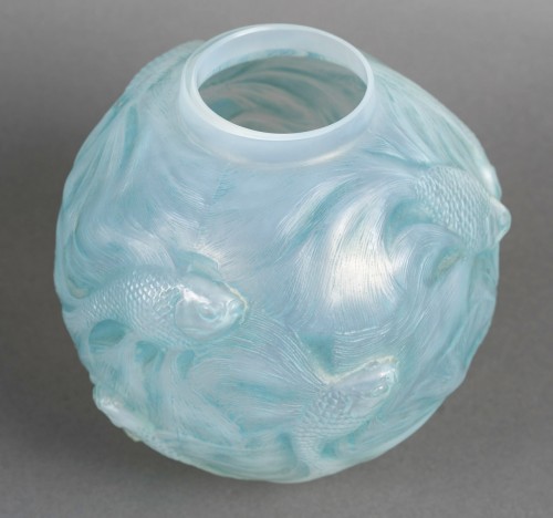 Glass & Crystal  - 1924 René Lalique - Vase Formose