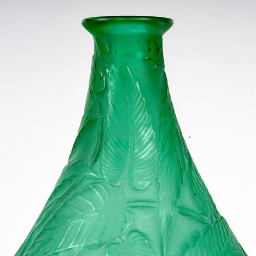 1923 René Lalique - Vase Sauges Emerald - Art Déco